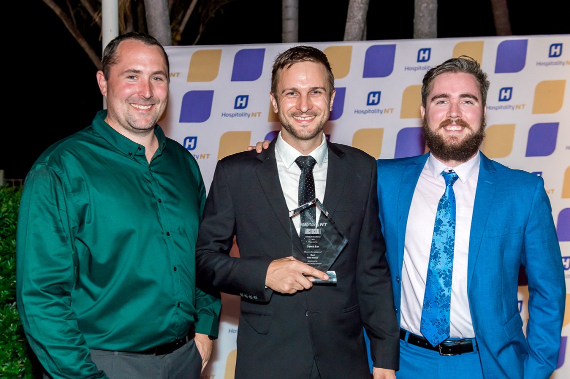 Dom's Bar & Lounge wins at Hospitality NT awards.