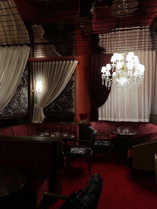 Speakeasy bar Cardea