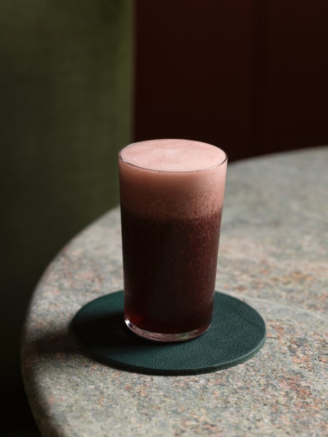 Velvet cocktail, The Collective